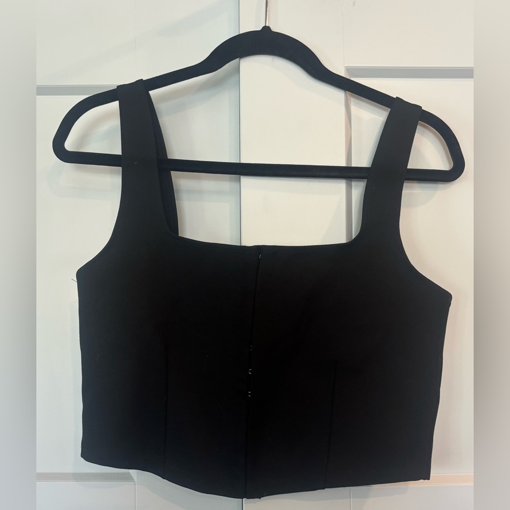 H&M Black Fitted Crop Tank Top